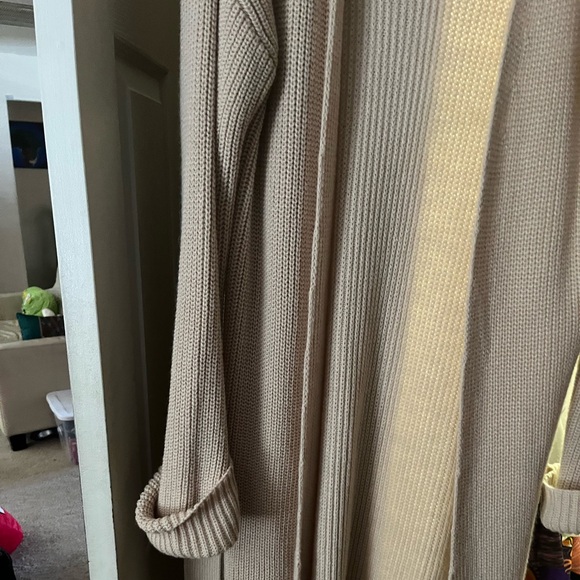 Comfy full body cardigan sweater - Picture 5 of 7